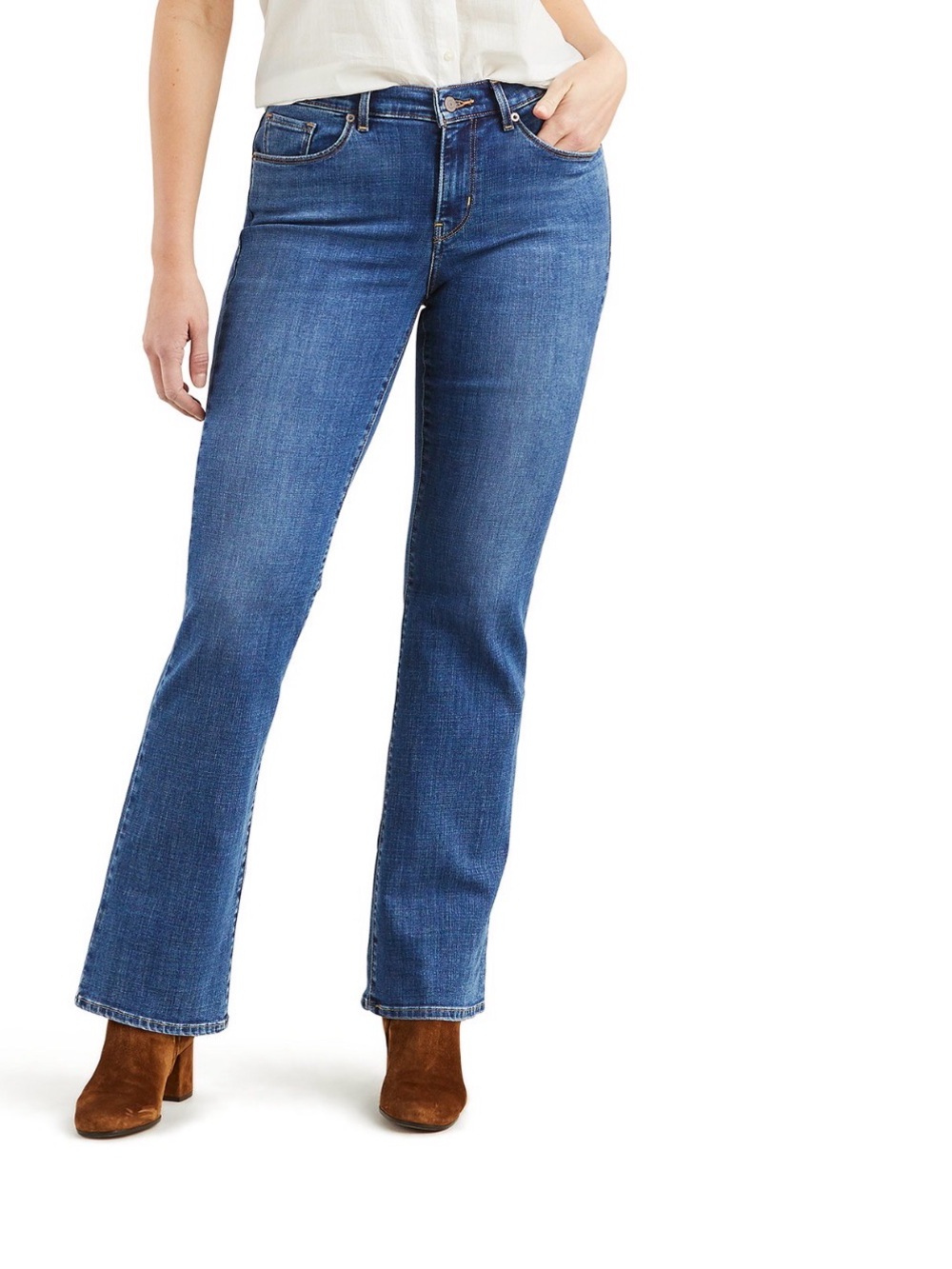 NWT Levis Classic Women's Mid-Rise Blue Bootcut Jeans - Size W27 x L32
